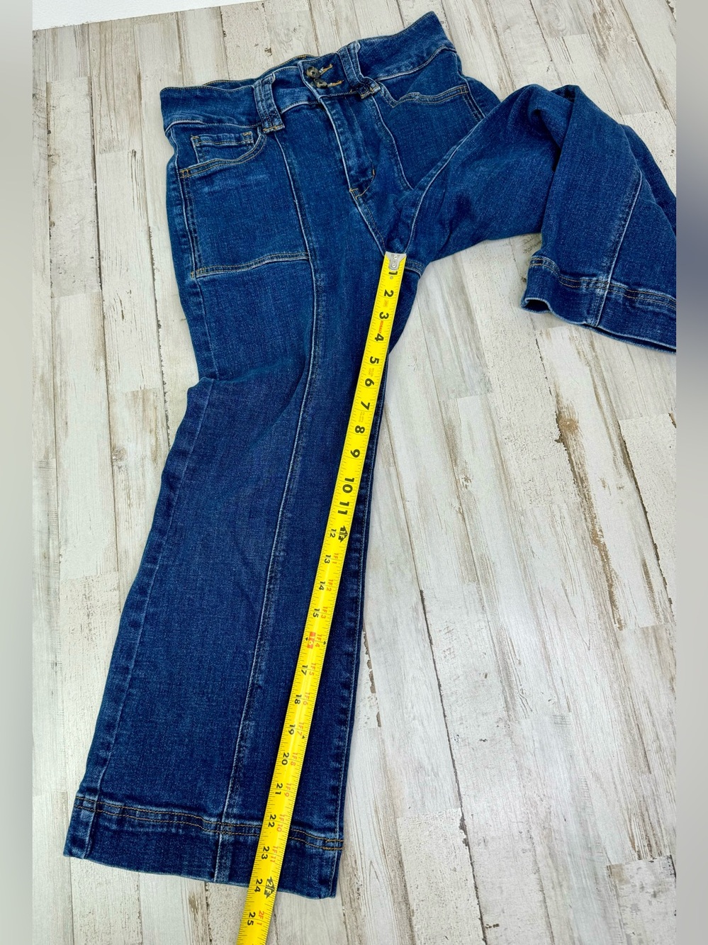 Mica Jeans Women's 29 (28x24) Dark Wash Blue Wide Leg Capri Stretch - Picture 8 of 11